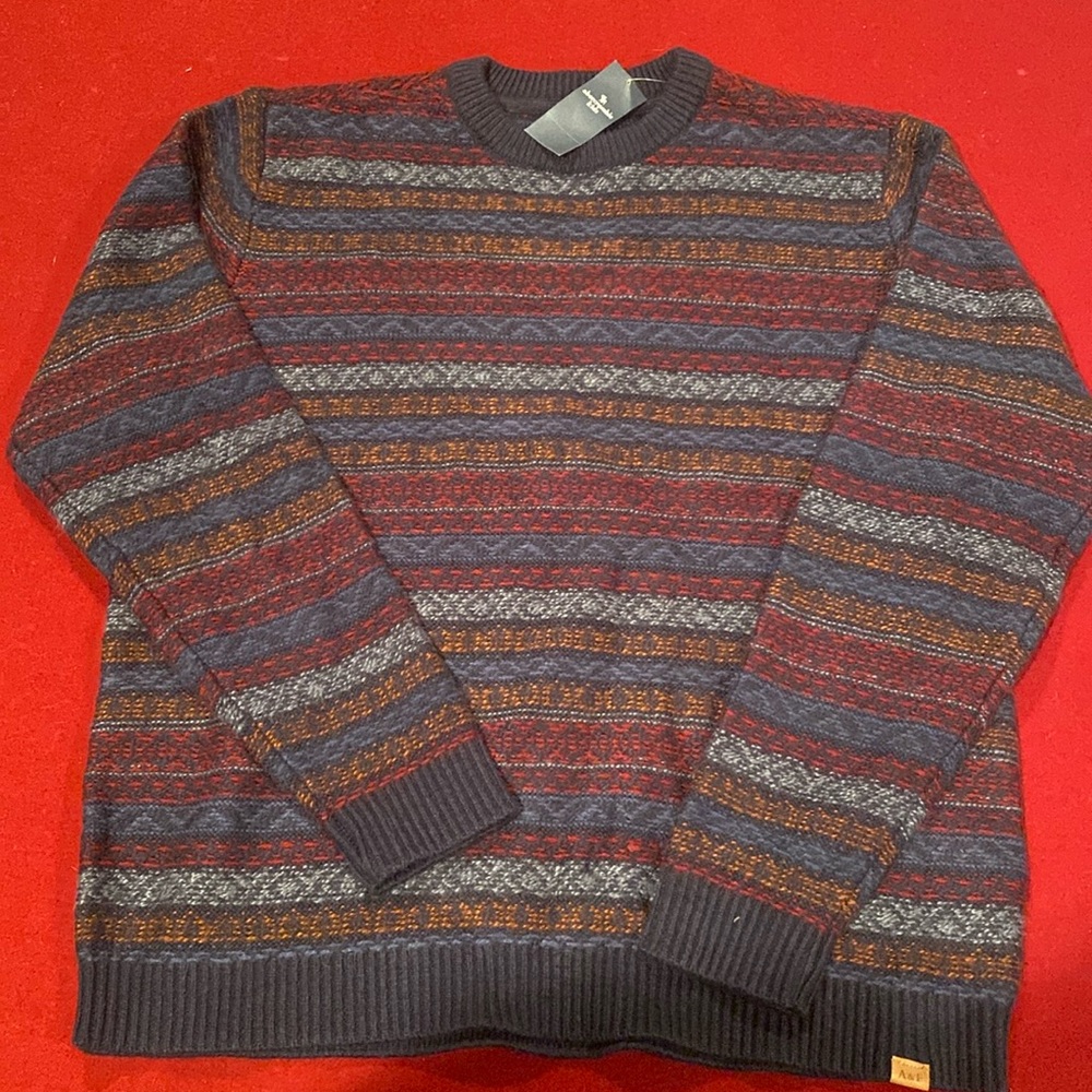 A&F sweater NWT 17/18